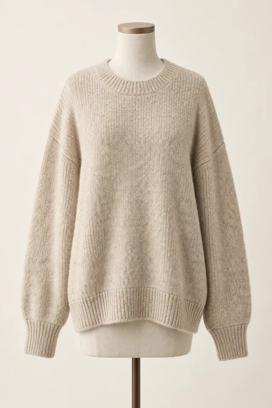Suéter de alpaca color avena